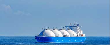 How Lubricant Suppliers Support Fleet Operators With Custom Solutions